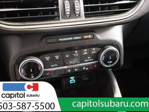 Used 2022 Ford Escape SEL w/ Technology Package FWD image 25