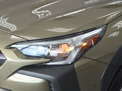 Used 2024 Subaru Outback Premium w/ Popular Package #1A AWD/4WD image 31