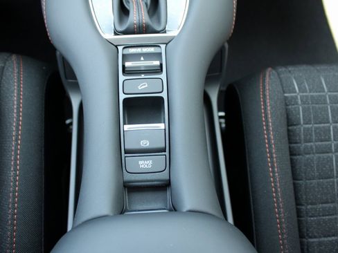 New 2026 Honda HR-V Sport image 37