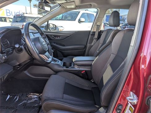 Used 2025 Subaru Outback Premium image 15