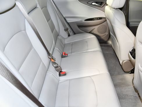 Used 2017 Chevrolet Malibu Hybrid w/ Leather Package FWD image 44