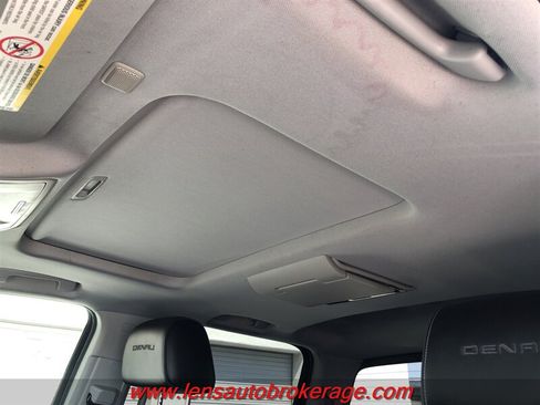 Used 2016 GMC Sierra 3500 Denali w/ Duramax Plus Package AWD/4WD image 17