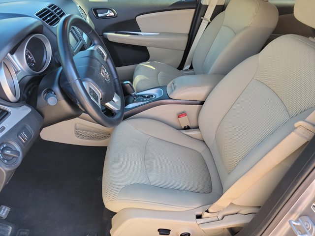 Used 2018 Dodge Journey SE w/ Comfort/Convenience Group AWD/4WD image 9