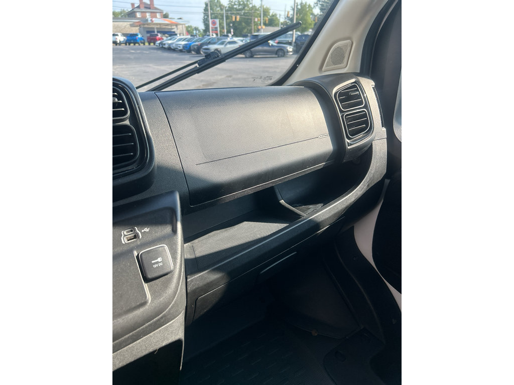 Used 2025 RAM ProMaster 2500 w/ U-Haul Equipment Group FWD image 13