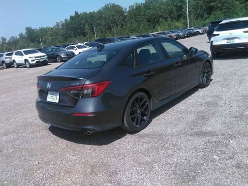 Used 2024 Honda Civic Sport image 2