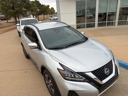 Used 2023 Nissan Murano SV image 30