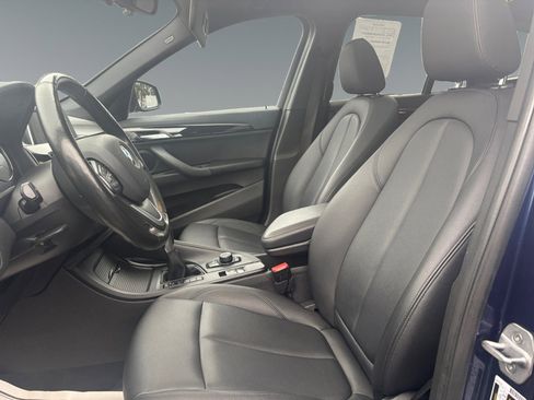 Used 2018 BMW X1 xDrive28i w/ Convenience Package image 9