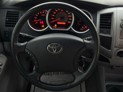 Used 2011 Toyota Tacoma PreRunner w/ TRD Sport Pkg RWD image 22
