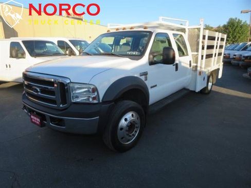 Used 2006 Ford F550 2WD Crew Cab Super Duty image 5