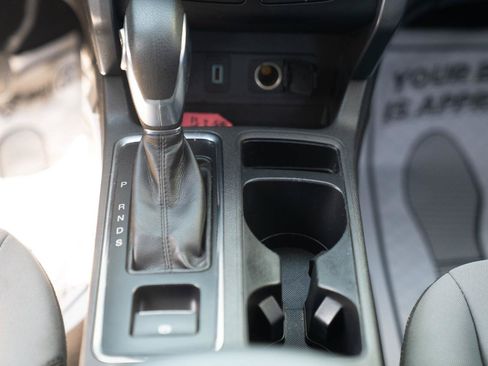 Used 2019 Ford Escape S FWD image 31