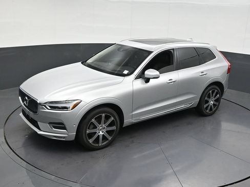 Used 2020 Volvo XC60 T6 Inscription w/ Protection Package AWD/4WD image 14