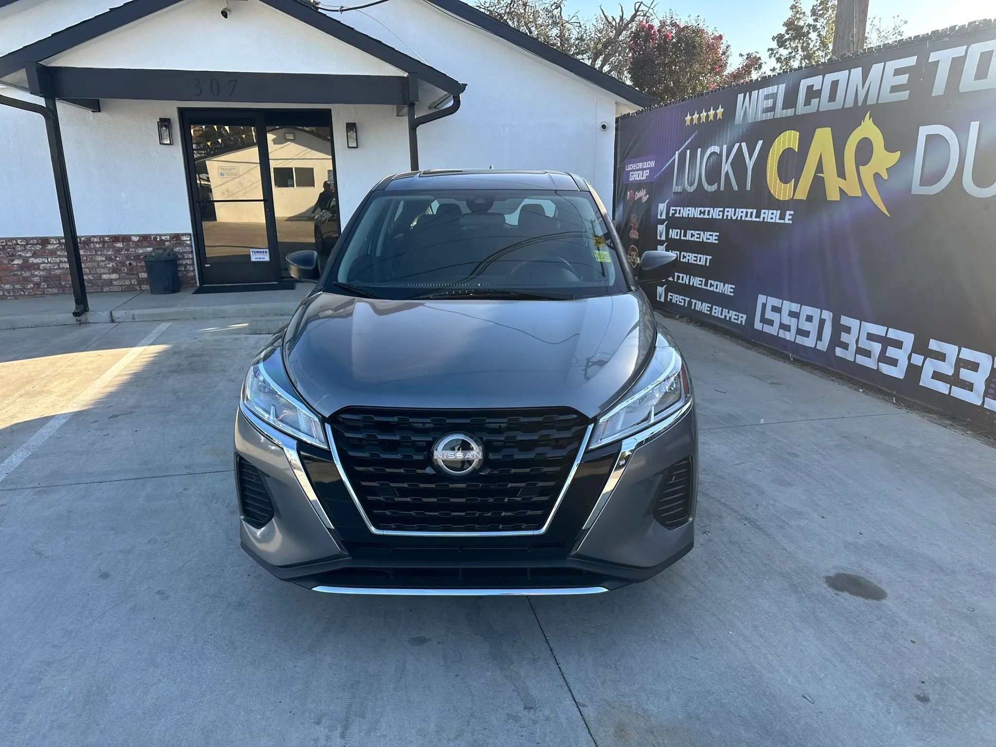 Used 2023 Nissan Kicks S FWD image 12