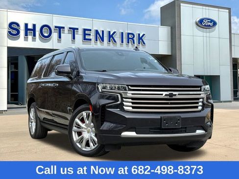 Used 2022 Chevrolet Suburban High Country image 1