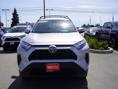 Used 2022 Toyota RAV4 XLE w/ Convenience Package
