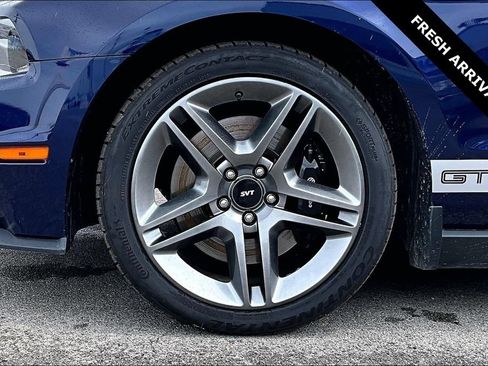 Used 2010 Ford Mustang Shelby GT500 RWD image 30
