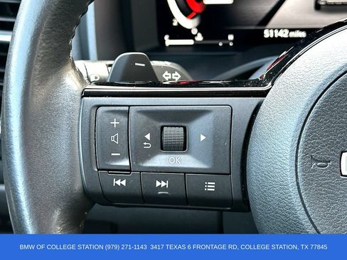 Used 2022 Nissan Rogue Platinum w/ Head-Up Display Package FWD image 23