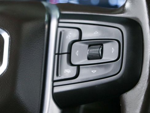 Used 2022 GMC Yukon SLT w/ SLT Premium Package RWD image 15