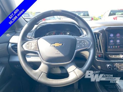 Used 2023 Chevrolet Traverse LT FWD image 22