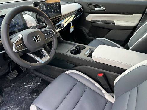 New 2026 Honda Prologue Touring image 10