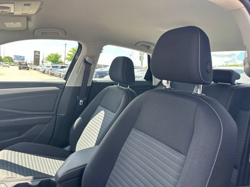Used 2024 Volkswagen Jetta S FWD image 11