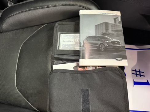 Used 2020 Ford Edge Titanium w/ Equipment Group 301A image 34