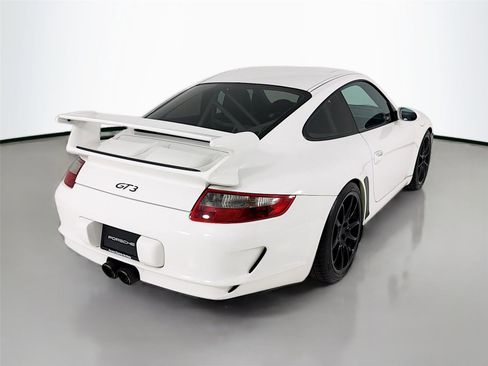 Used 2007 Porsche 911 GT3 image 17