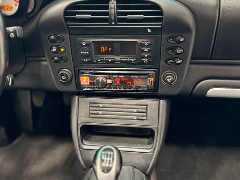 Used 2004 Porsche 911 Carrera 4 image 25