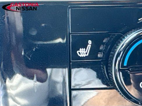 Used 2023 Nissan Pathfinder SL image 26