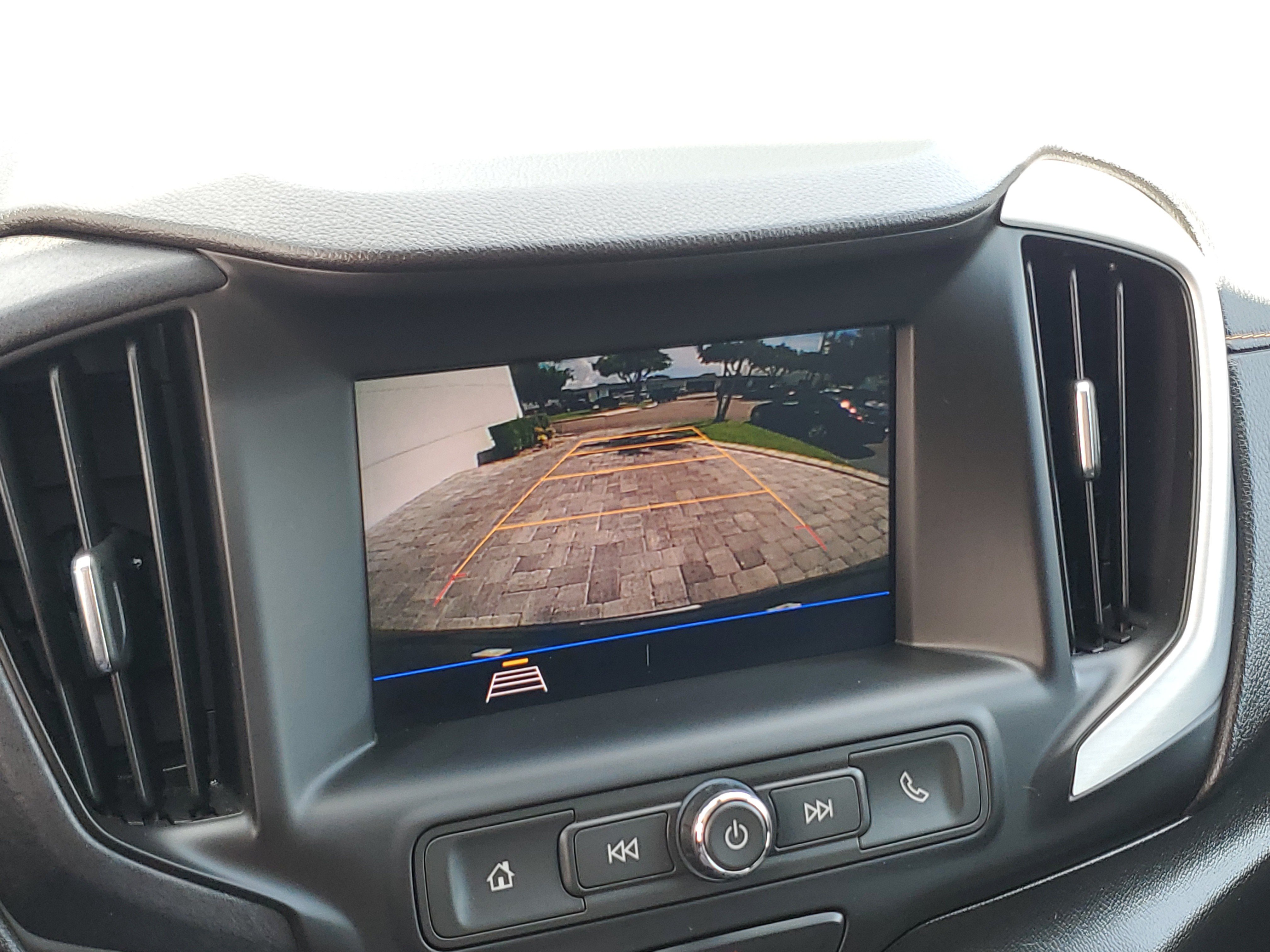 Used 2020 GMC Terrain SLE w/ Driver Convenience Package FWD image 27