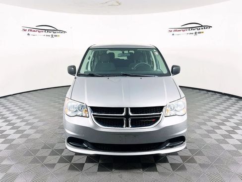 Used 2016 Dodge Grand Caravan SE w/ Quick Order Package 29E SE FWD image 3
