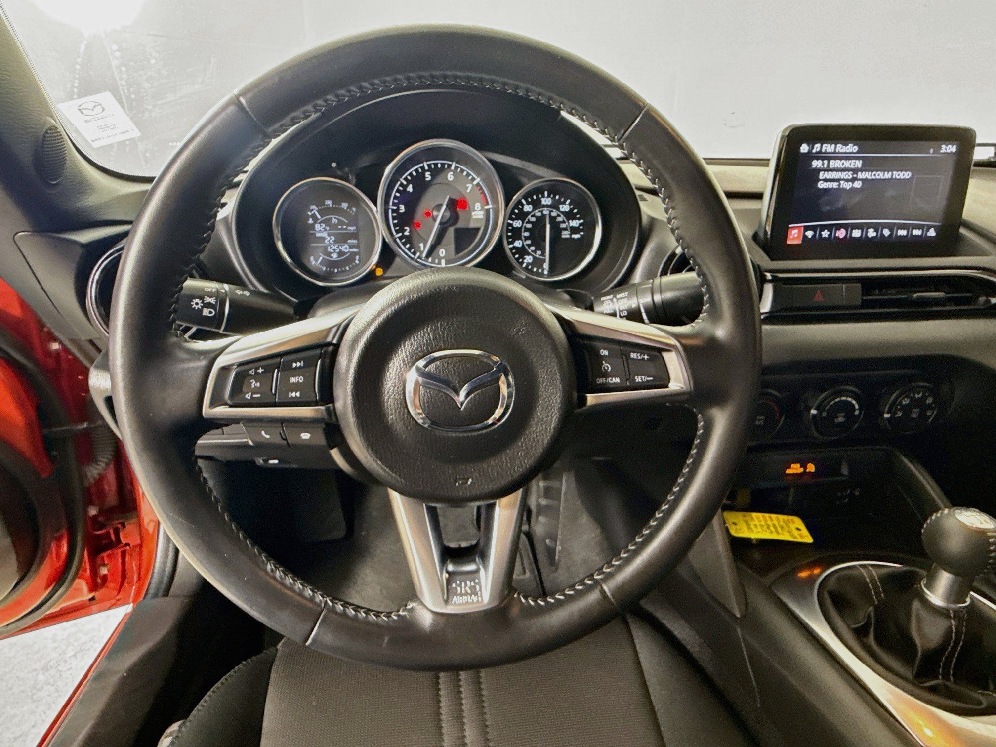 Used 2021 MAZDA MX-5 Miata Sport RWD image 13