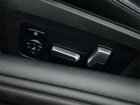 Used 2023 BMW M8 Competition image 19