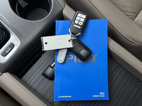 Used 2016 Honda Pilot EX-L image 41