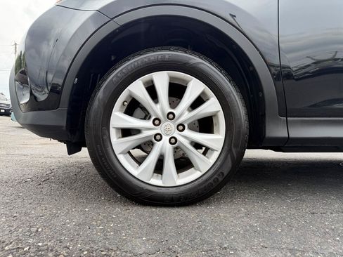Used 2014 Toyota RAV4 Limited AWD/4WD image 25