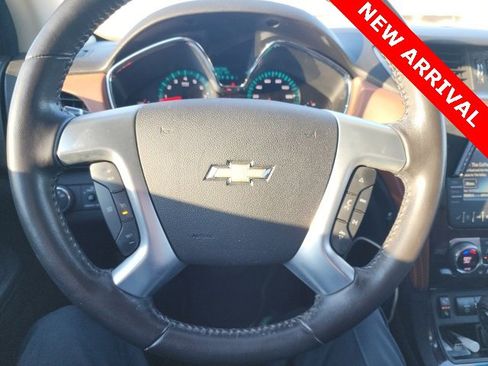 Used 2015 Chevrolet Traverse LT image 15