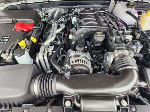 New 2026 Jeep Gladiator Sport AWD/4WD image 21