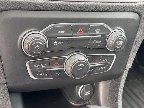 Used 2023 Dodge Charger SXT w/ Blacktop Package image 20