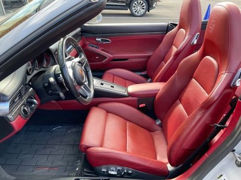 Used 2019 Porsche 911 Turbo S image 33