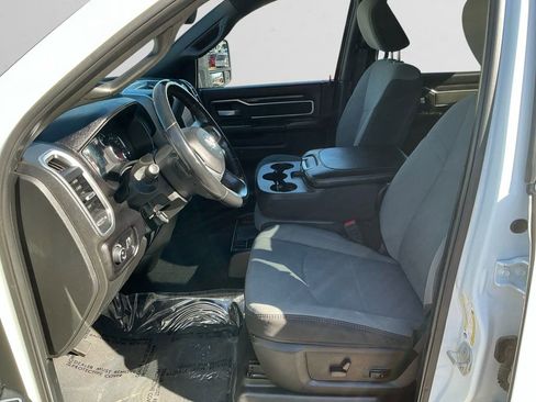 Used 2024 RAM 2500 Big Horn image 9