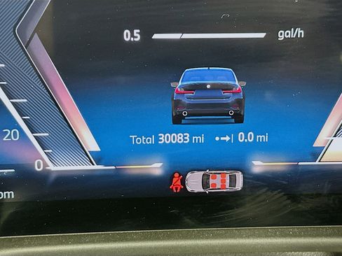 Used 2025 BMW 330i Sedan image 19