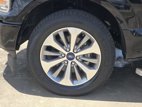 Used 2018 Ford F150 XL w/ Equipment Group 101A Mid RWD image 11