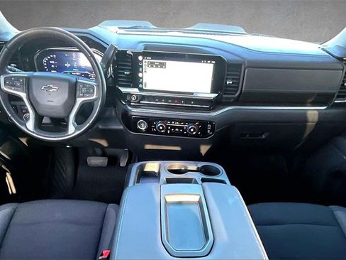 Used 2022 Chevrolet Silverado 1500 LT Trail Boss w/ Protection Package image 13