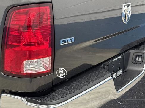 Used 2023 RAM 1500 Classic SLT image 29