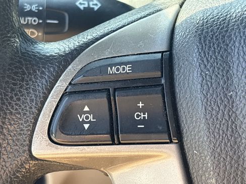 Used 2012 Honda Accord EX image 19
