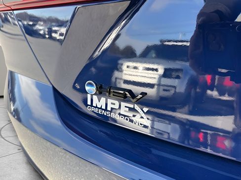 Used 2025 Toyota Camry SE image 28