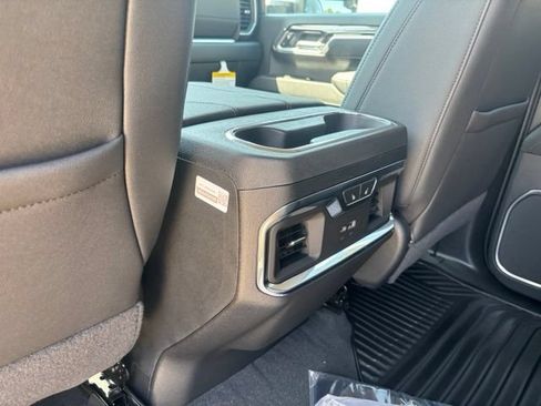 New 2026 Chevrolet Silverado 3500 LTZ w/ LTZ Convenience Package AWD/4WD image 19
