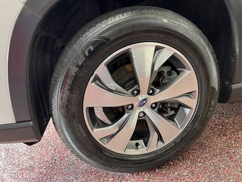 Used 2019 Subaru Ascent Premium AWD/4WD image 11
