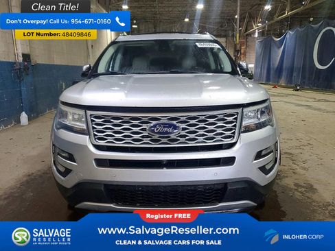Used 2017 Ford Explorer Platinum image 7