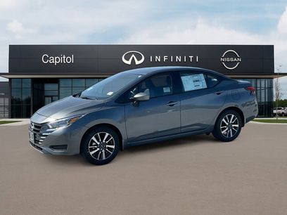 New 2025 Nissan Versa SV w/ Trunk Package