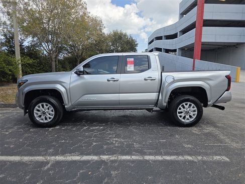 New 2026 Toyota Tacoma SR5 image 8